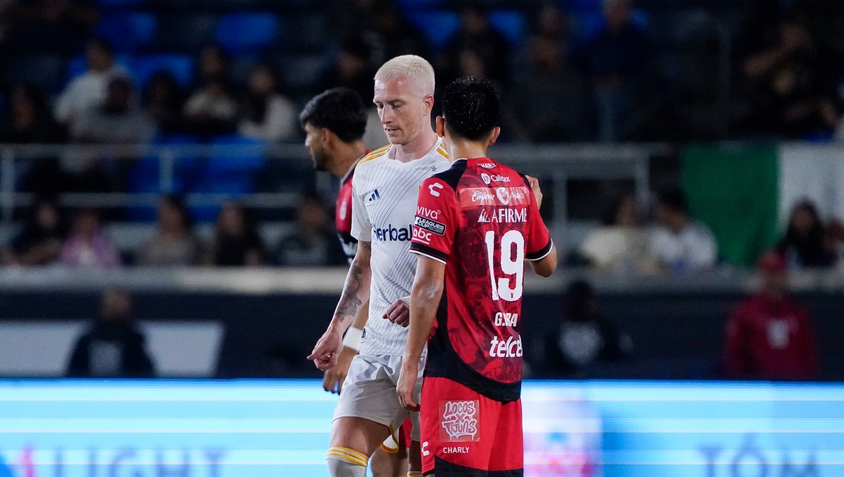 Marco Reus recuerda la broma que jugadores de Tijuana le hicieron a Gilberto Mora con su playera: 'yo no estaba involucrado' (Imago7)