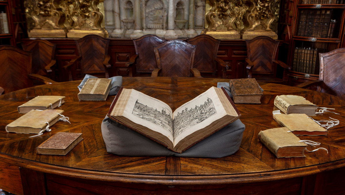 Puebla atesora nueve joyas incunables en la Biblioteca Palafoxiana | Andrés Lobato