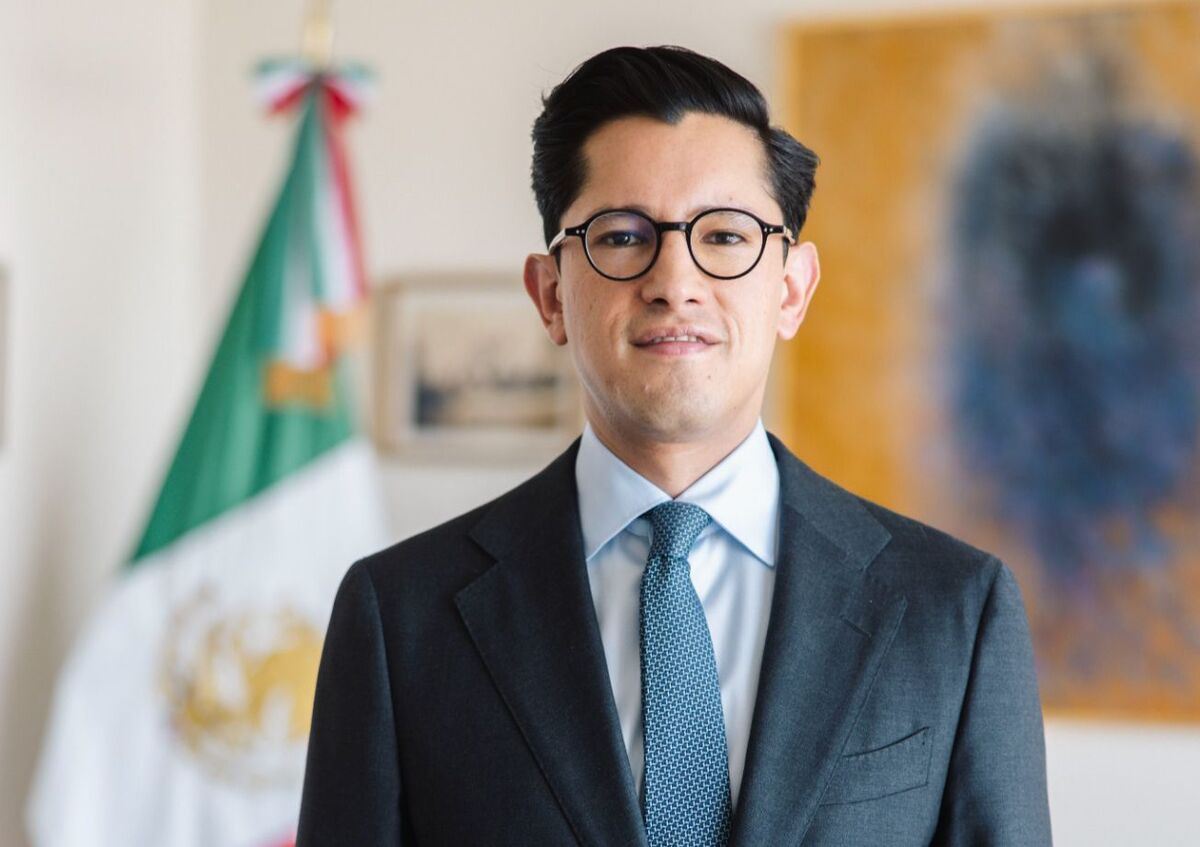 Roberto Velasco ha ocupado cargos en la Secretaría de Economía y en cancillería. | Especial