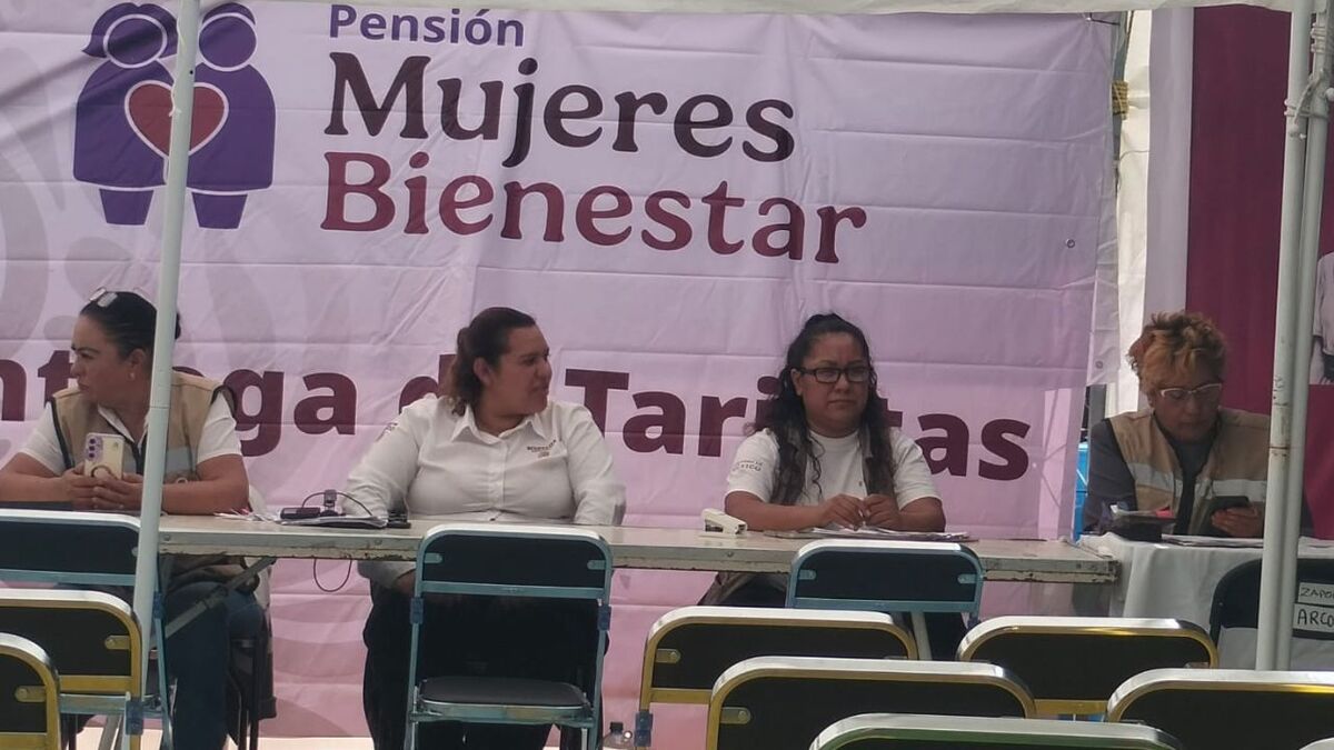 Becas Benito Júarez y Mujeres Bienestar (Ricardo Valdivia)