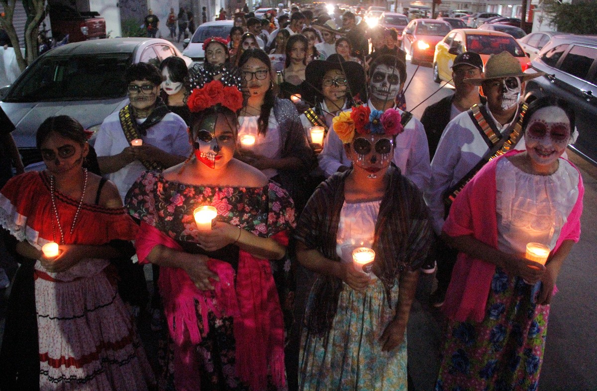 Desfile del Día de Muertos en Torreón. | Manuel Guadarrama