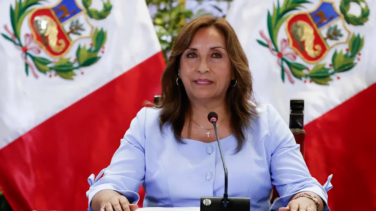 Destituyen a Dina Boluarte como presidenta de Perú por incapacidad moral