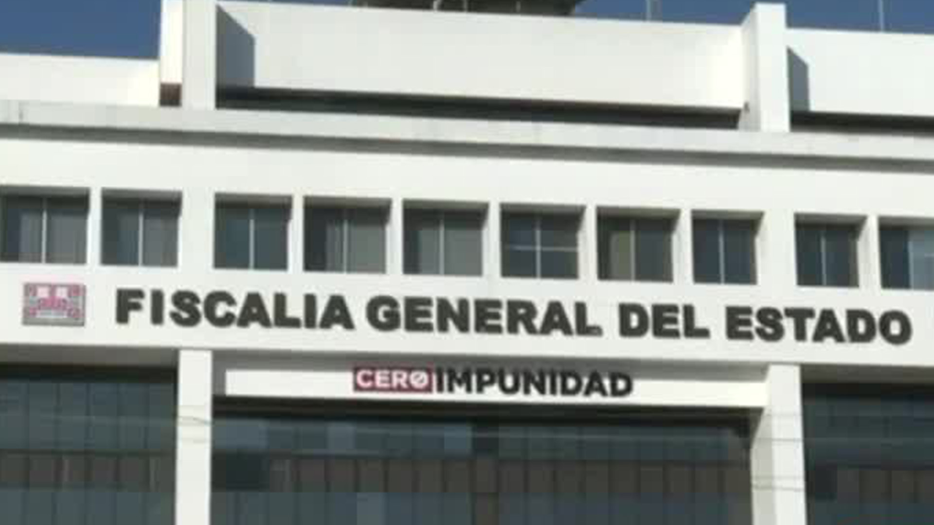 En Acapulco, Guerrero, tres hombres son asesinados y queman una camioneta