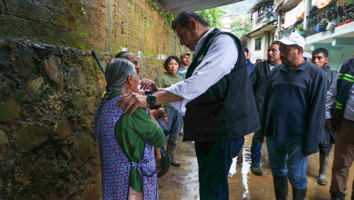 Gobierno promete reposición de viviendas tras lluvias en Puebla | Jesús Zavala