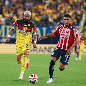 América y Chivas empataron en un partido amistoso donde los protagonistas fueron Chicharito y Dávila, jugadores que en la liga no han podido brillar