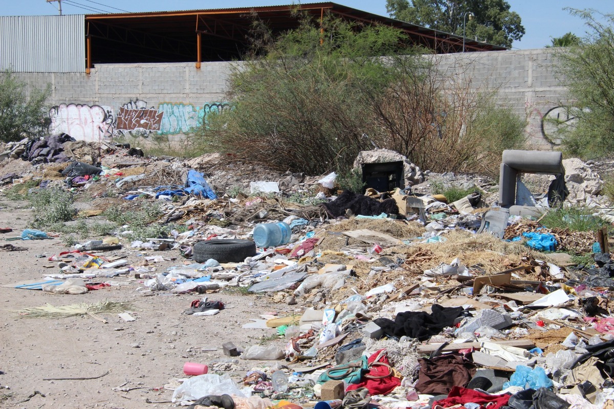 Consideran acertada la propuesta de aplicar embargos precautorios a predios en abandono. | Verónica Rivera