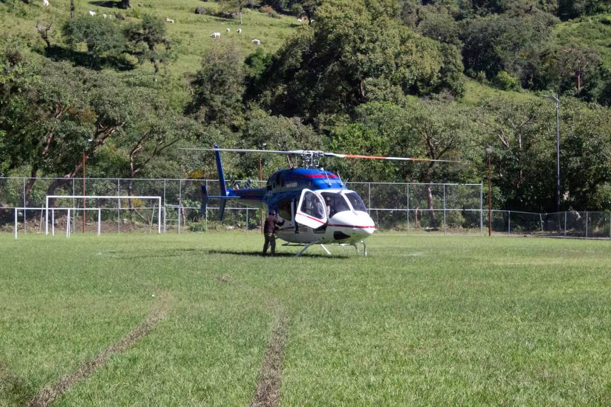 Trasladan a pacientes vía aérea desde comunidades de difícil acceso en Hidalgo