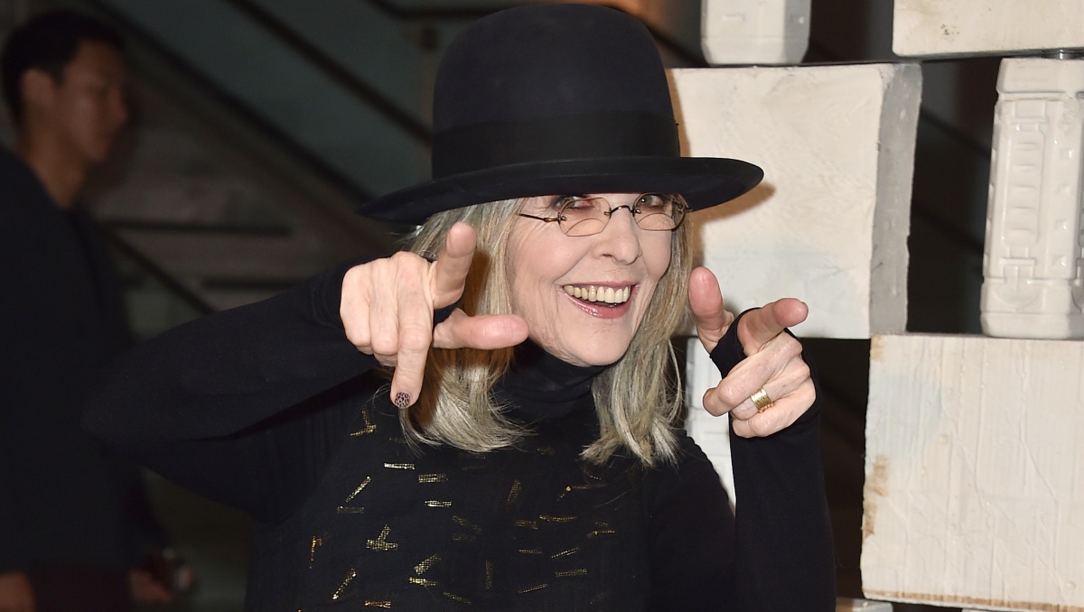 Filtran llamada al 911 reportando la muerte de Diane Keaton | AP