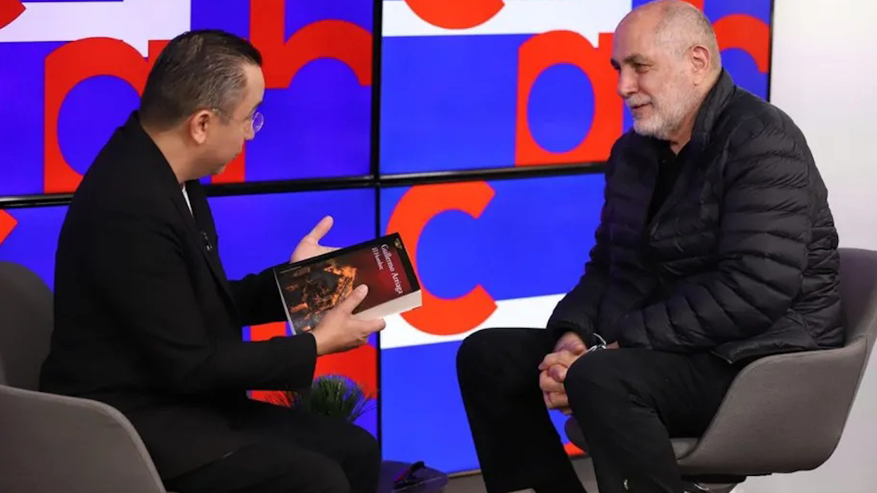 Guillermo Arriaga revela detalles de su libro “El Hombre”