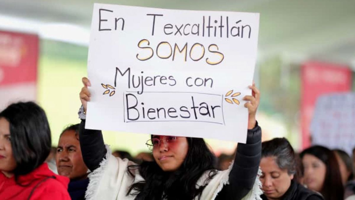 Mujeres con Bienestar otorga un apoyo de dos mil 500 pesos a sus beneficiarias. Foto: (Especial)
