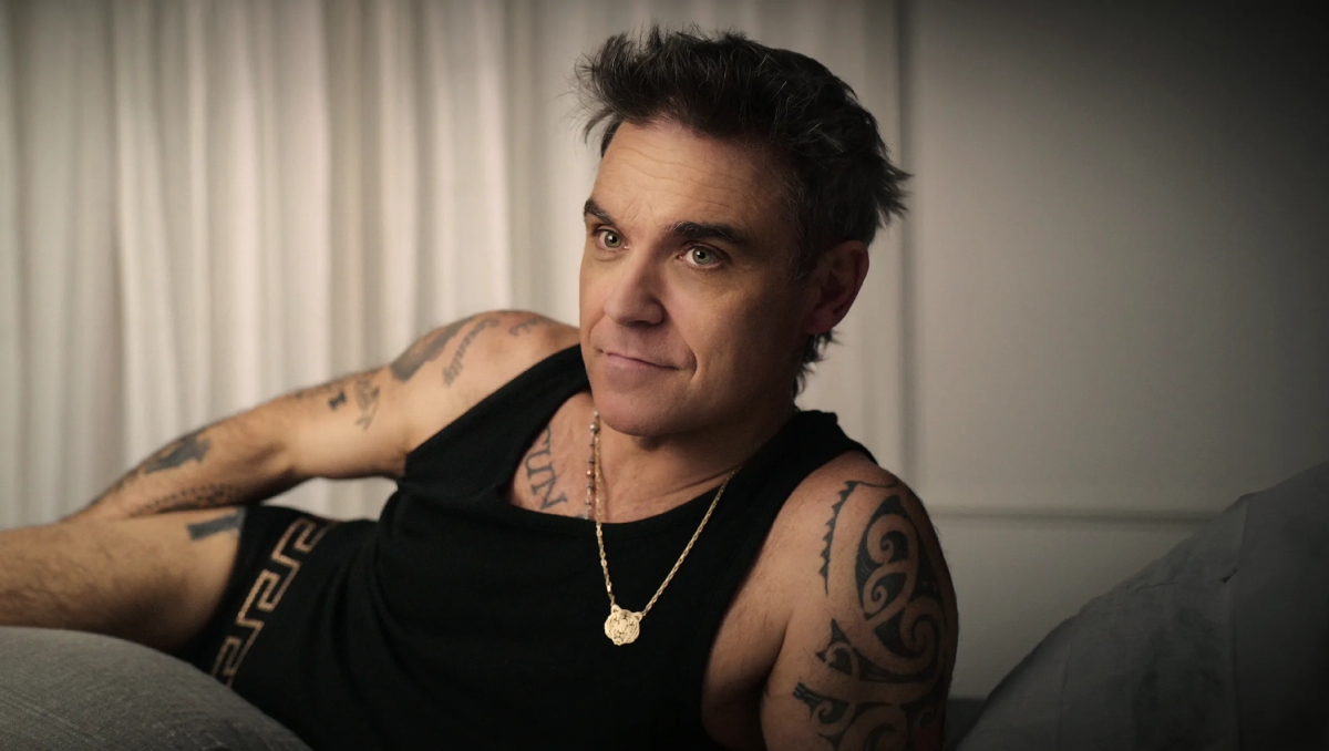 Robbie Williams confiesa por qué retrasó su nuevo álbum 'Britpop'