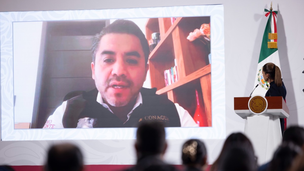 El director de la Conagua se conectó de forma remota a la conferencia de prensa matutina. | Foto: Especial