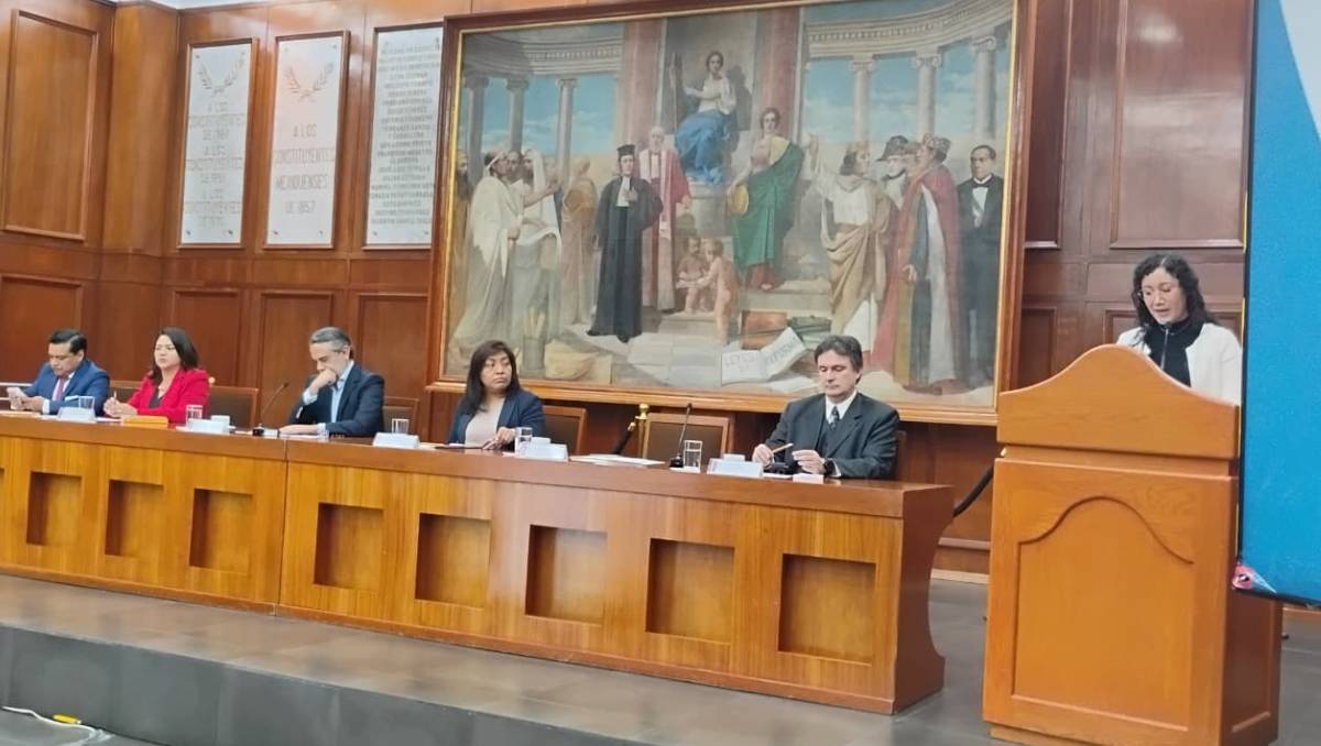 Durante la presentación de un libro, diputados del PAN señalaron que la vida debe reconocerse desde la concepción. Foto: Claudia Hidalgo