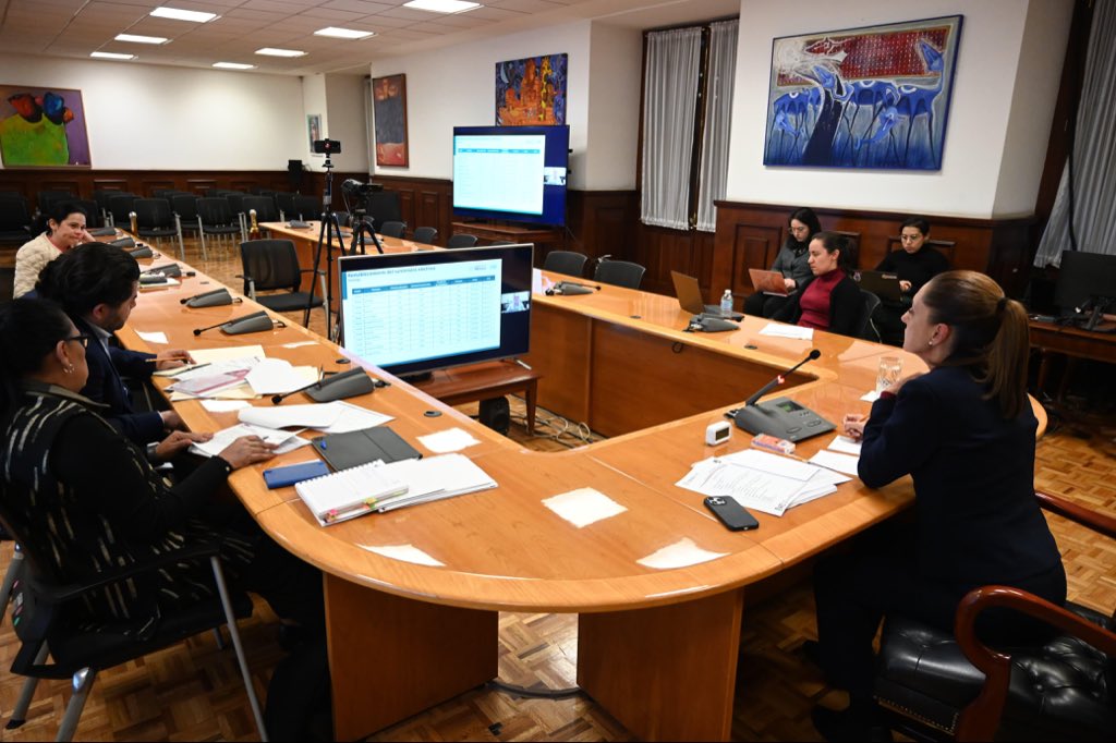 Comité Nacional de Emergencias continúa en sesión permanente para atender a estados afectados por lluvias: Sheinbaum