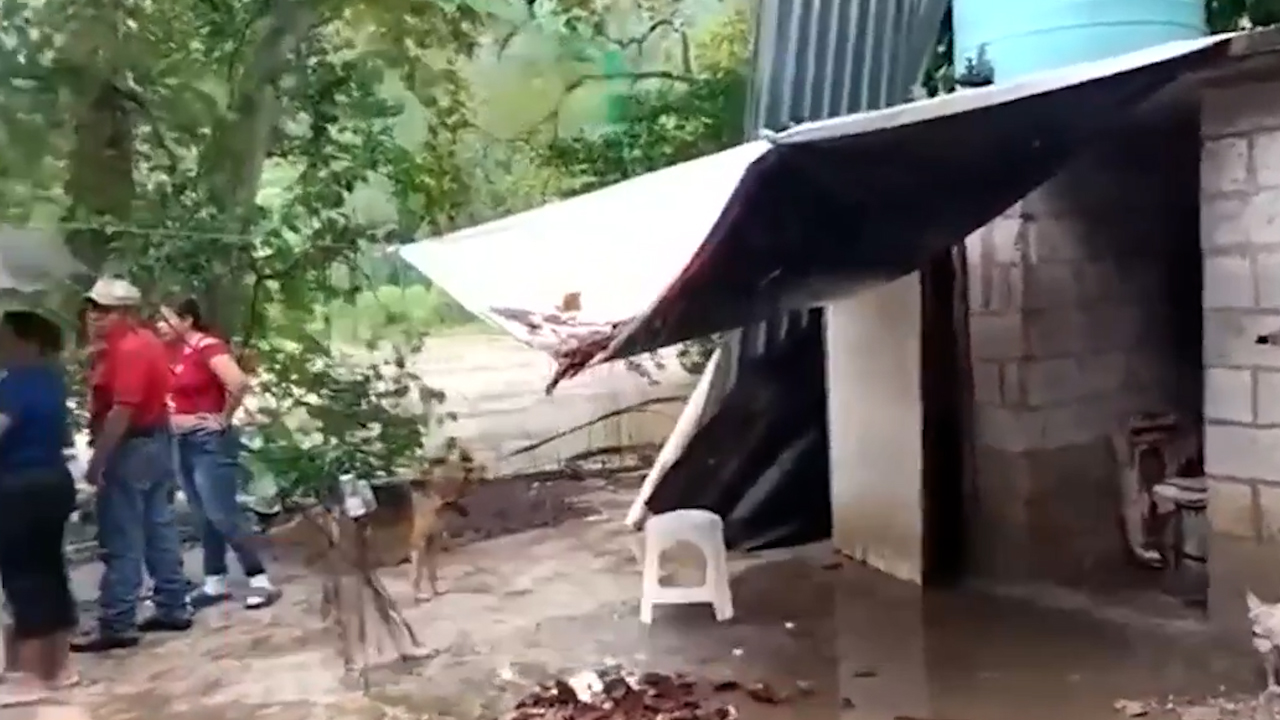 Comunidades rurales de San Luis Potosí reclaman falta de apoyo tras lluvias recientes