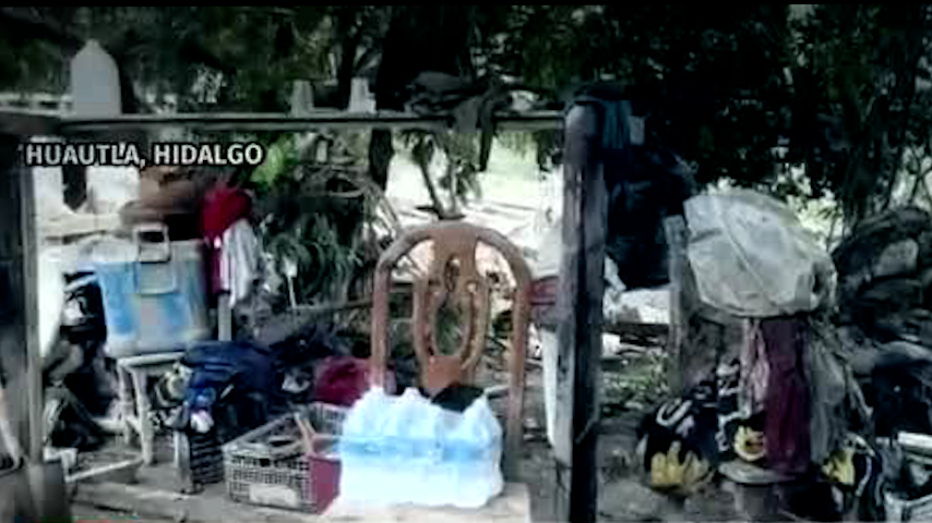 Derrumbes por lluvias dejan sin hogar a familias en Huautla