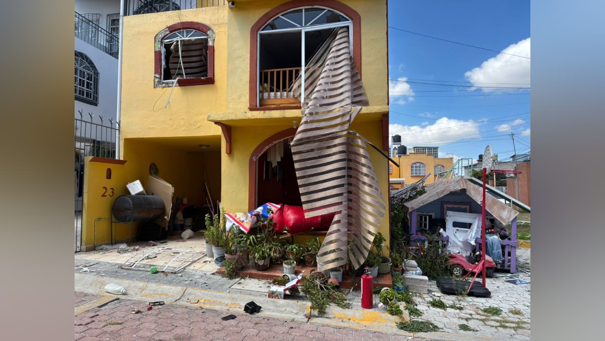 La explosión dejó daños severos en los dos niveles del inmueble. Foto: (Especial)