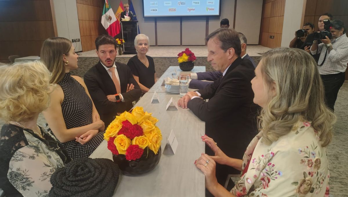 El gobernador Samuel García aseguró que el Mundial del próximo año será una razón para que españoles visiten Monterrey y México. Eduardo Mendieta