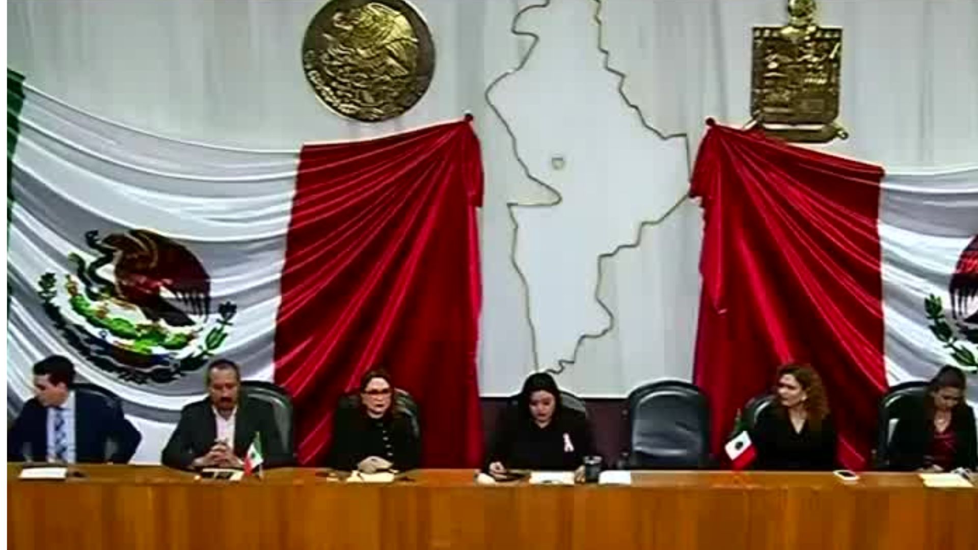 En Nuevo León, se celebra el Cuarto Informe de Gobierno; Samuel García no estuvo presente
