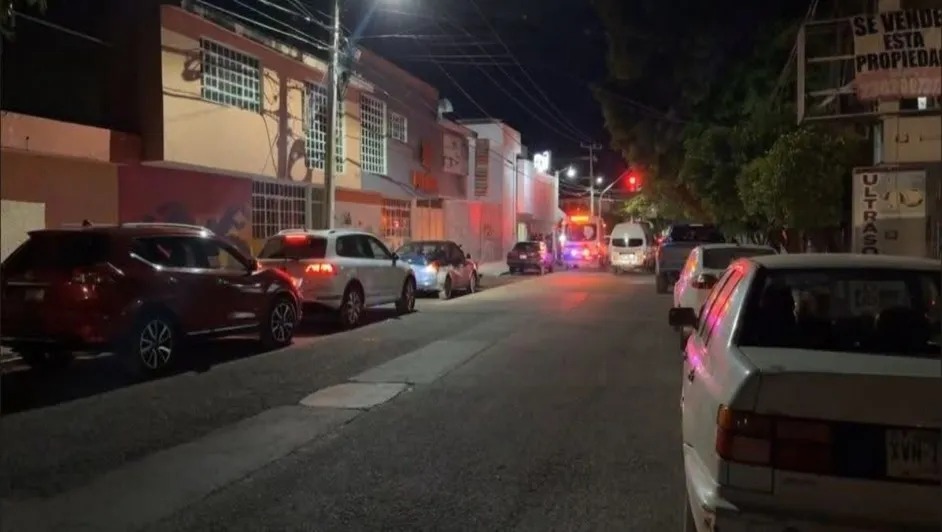 Muere menor de 12 años en Puebla tras ser alcanzado por una bala perdida