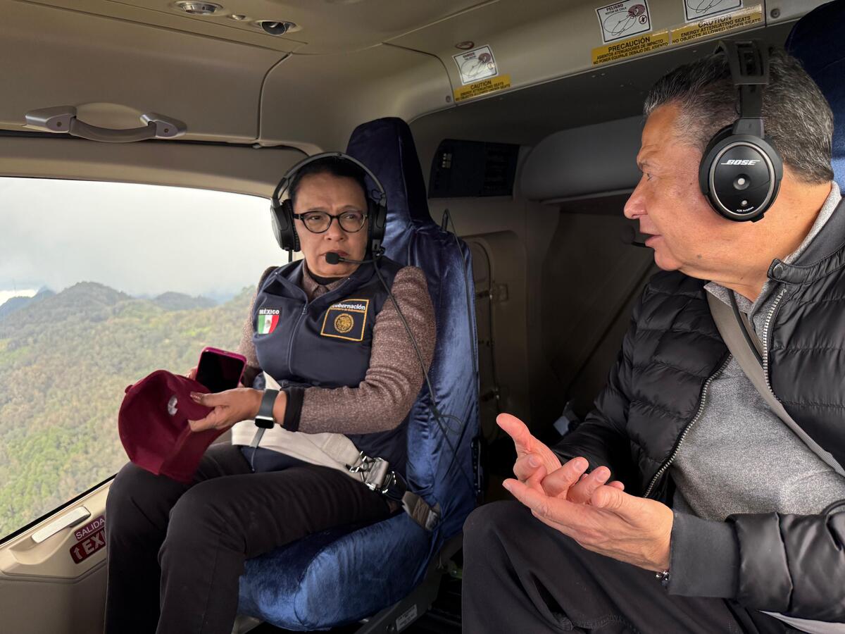 Rosa Icela Rodríguez y Julio Menchaca sobrevolaron la región Otomí-Tepehua.