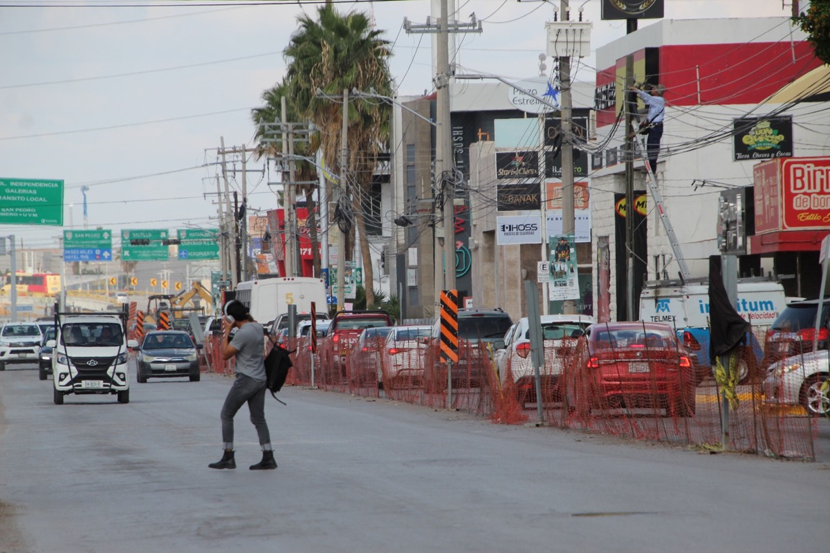 En Torreón, obras del sistema vial Abastos duplican tiempo de traslado. (Verónica Rivera)