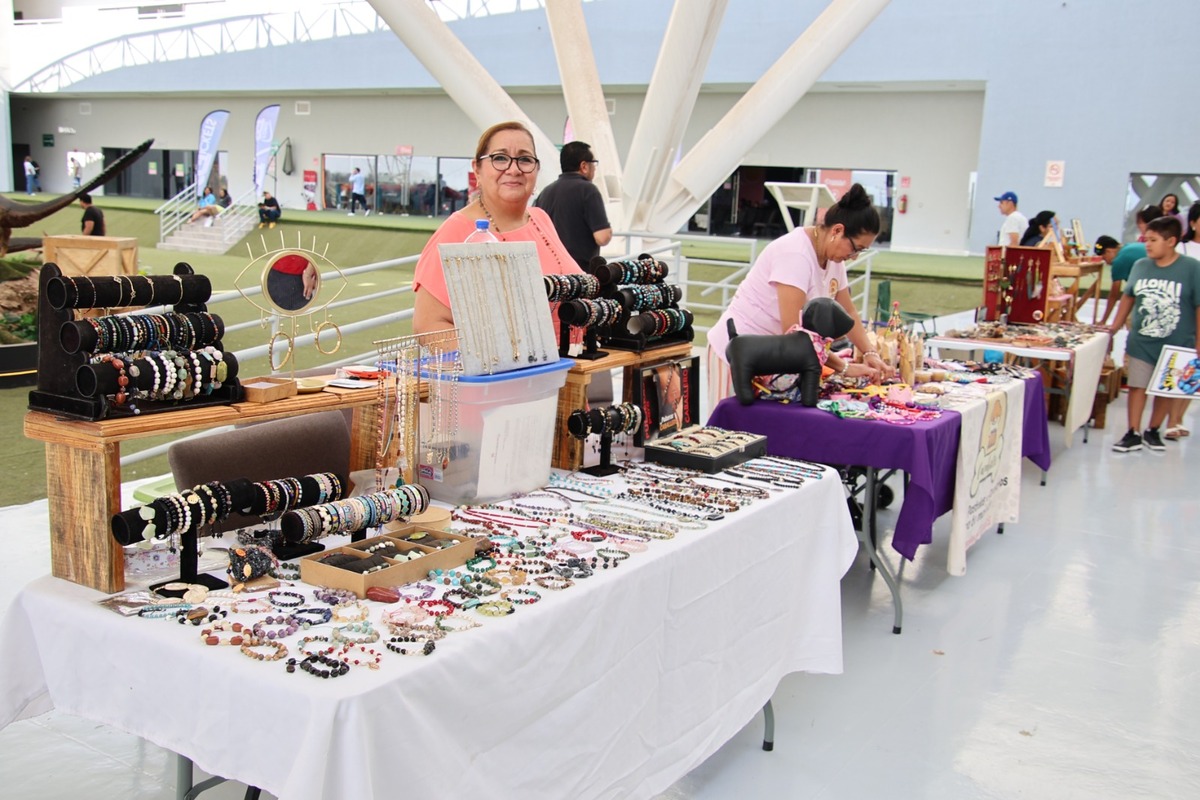 No busca ser una marca, sino formar una identidad para darle un sello distintivo a los productos y servicios. | Verónica Rocha
