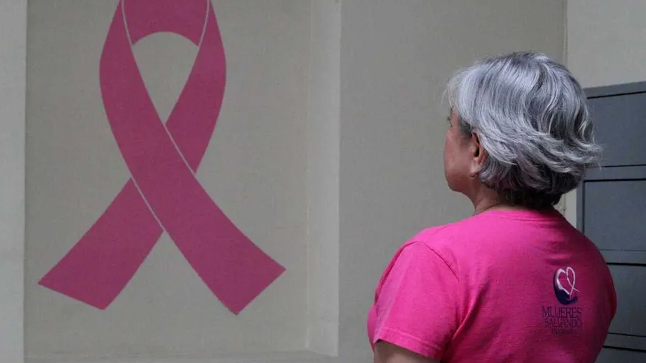 Detección temprana, clave contra el cáncer de mama: TecSalud