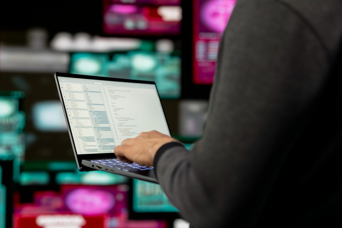 El SAT tendrá acceso a las bases de datos. | Especial