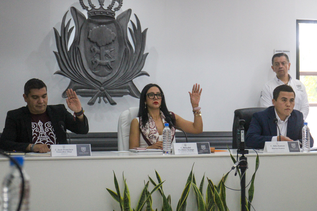 En Gómez Palacio, cabildo aprueba estados financieros de septiembre. (Rolando Rietra)