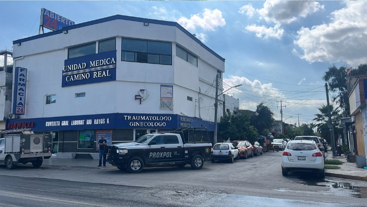 El menor fue llevado a la clínica, donde confirmaron que ya estaba sin vida. Foto: Especial