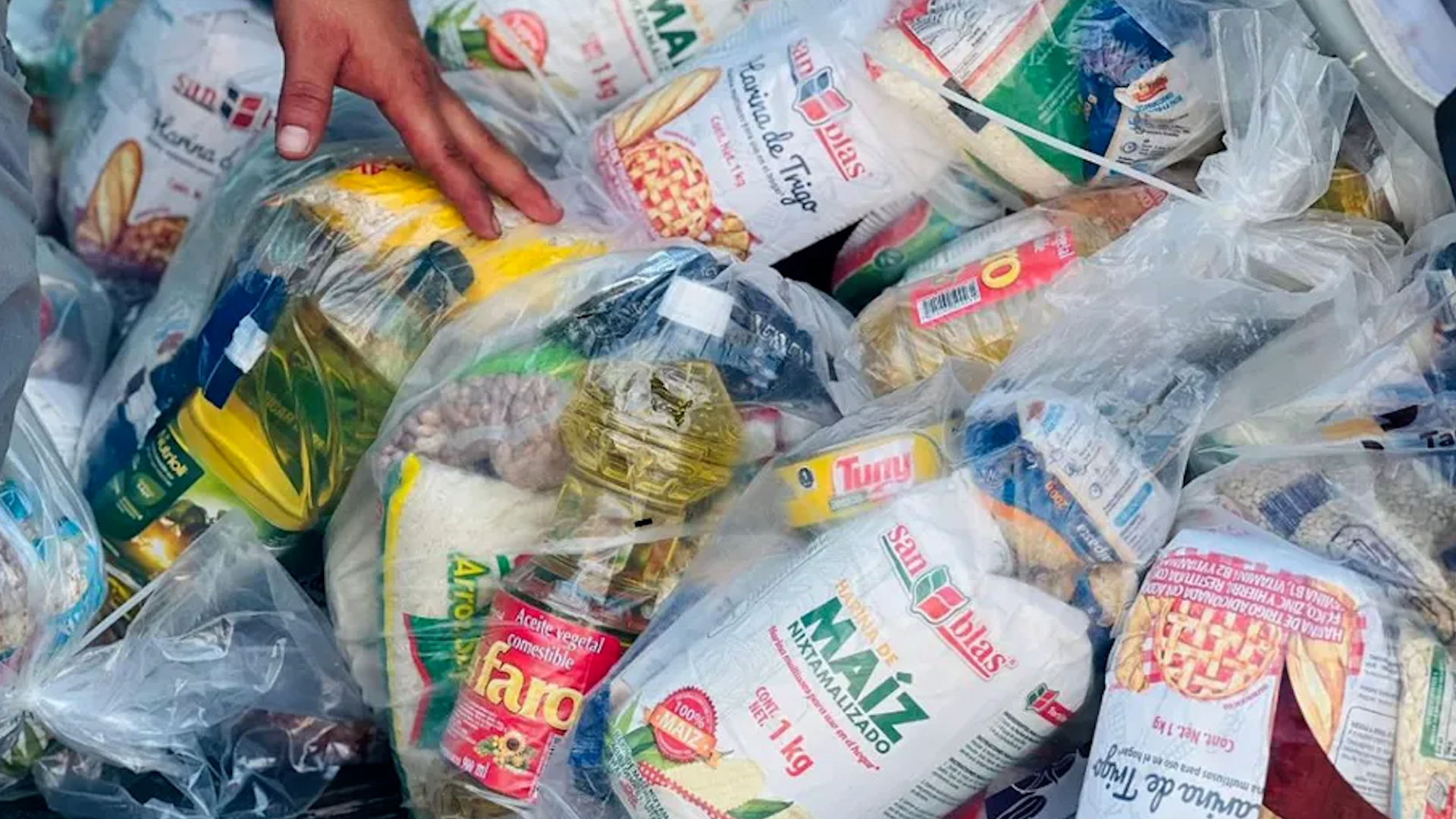 Multimedios abre centro de acopio en Monterrey para damnificados por lluvias
