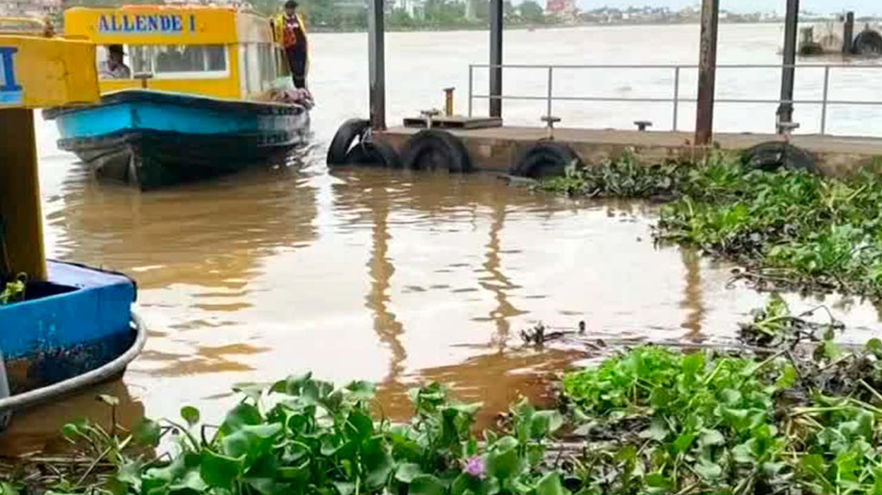 Reportan nuevo derrame de petróleo crudo en río Coatzacoalcos, al sur de Veracruz
