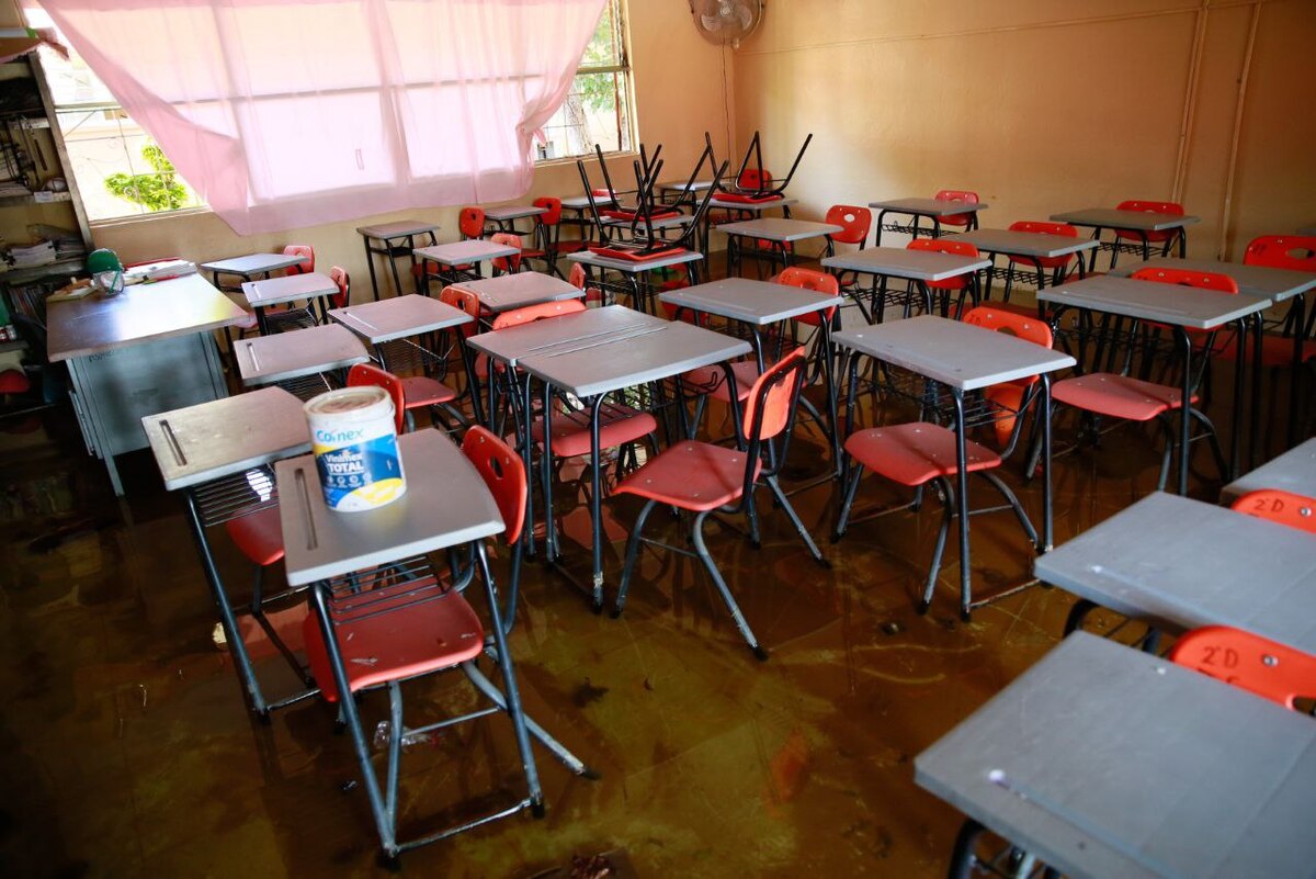 La SEPH informó que 209 escuelas presentan daños y que aún no se logra acceder a todas las comunidades afectadas.