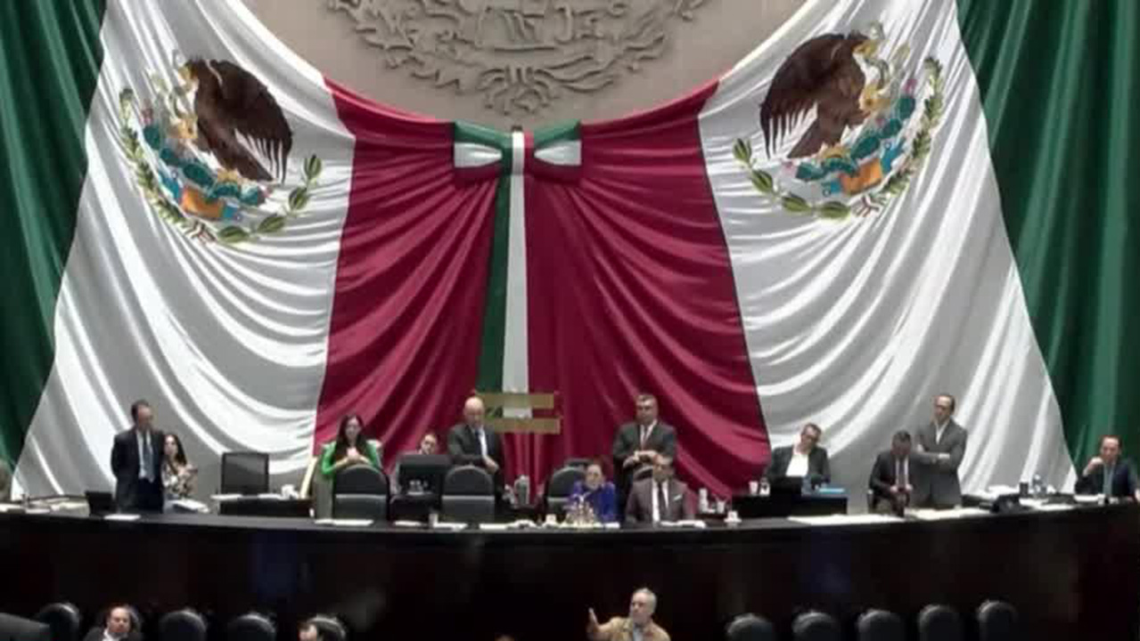 Alfonso Ramírez Cuéllar, de Morena, discute con Rubén Moreira en la Cámara de Diputados