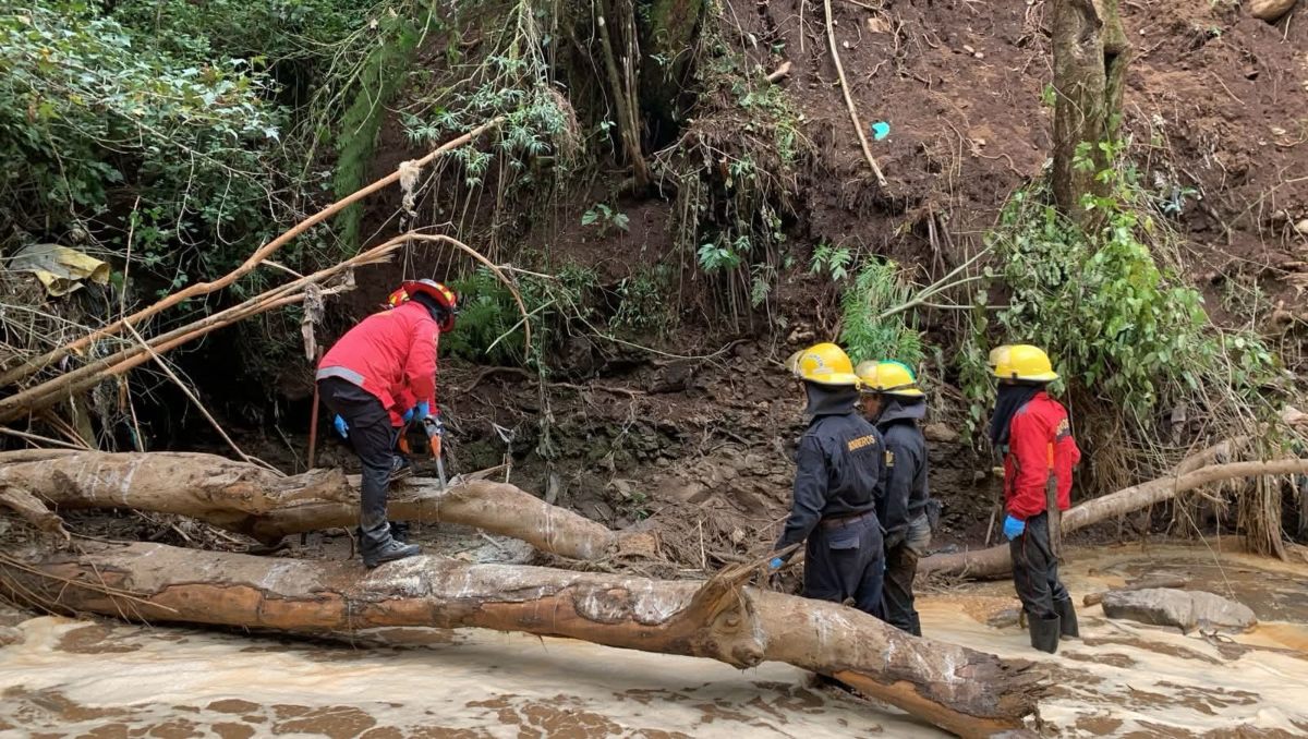Hallan a Lázaro Gayosso: ya van 19 muertos por lluvias en Puebla | Especial