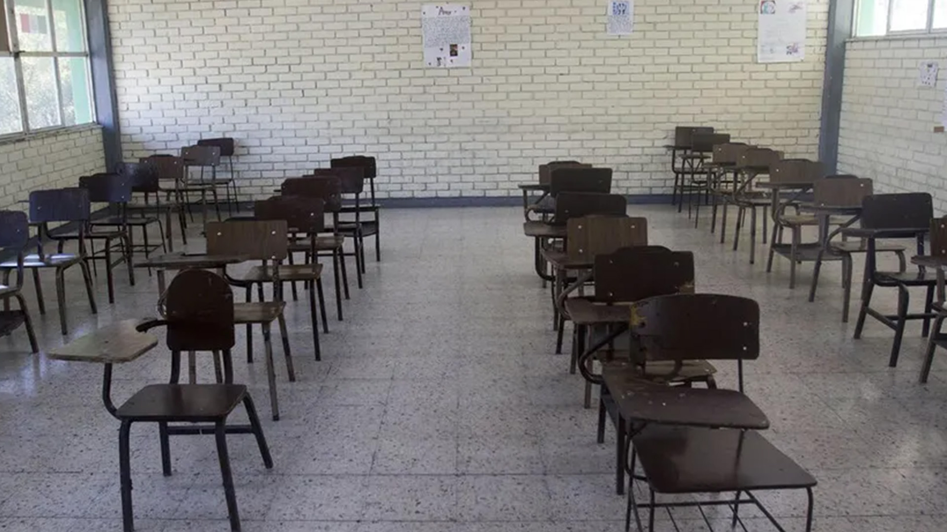 En Jalisco, suspenden clases presenciales en grupos escolares tras casos de sarampión