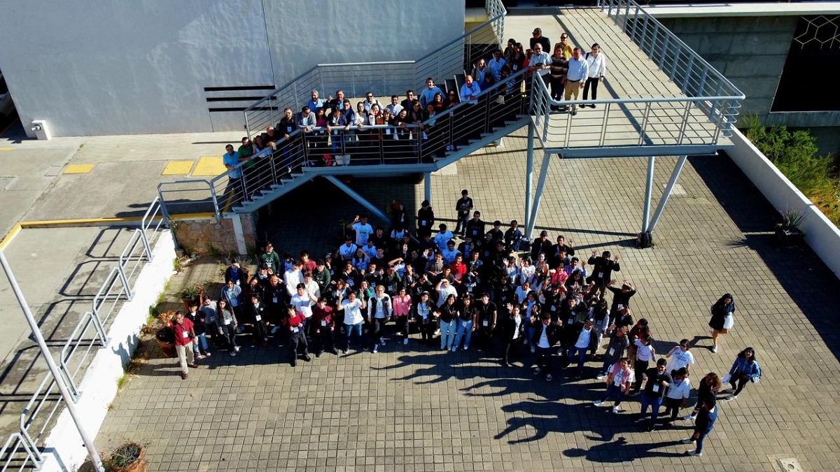 Participantes de la edición pasada de la Olimpiada Estatal de Biología. (cortesía)