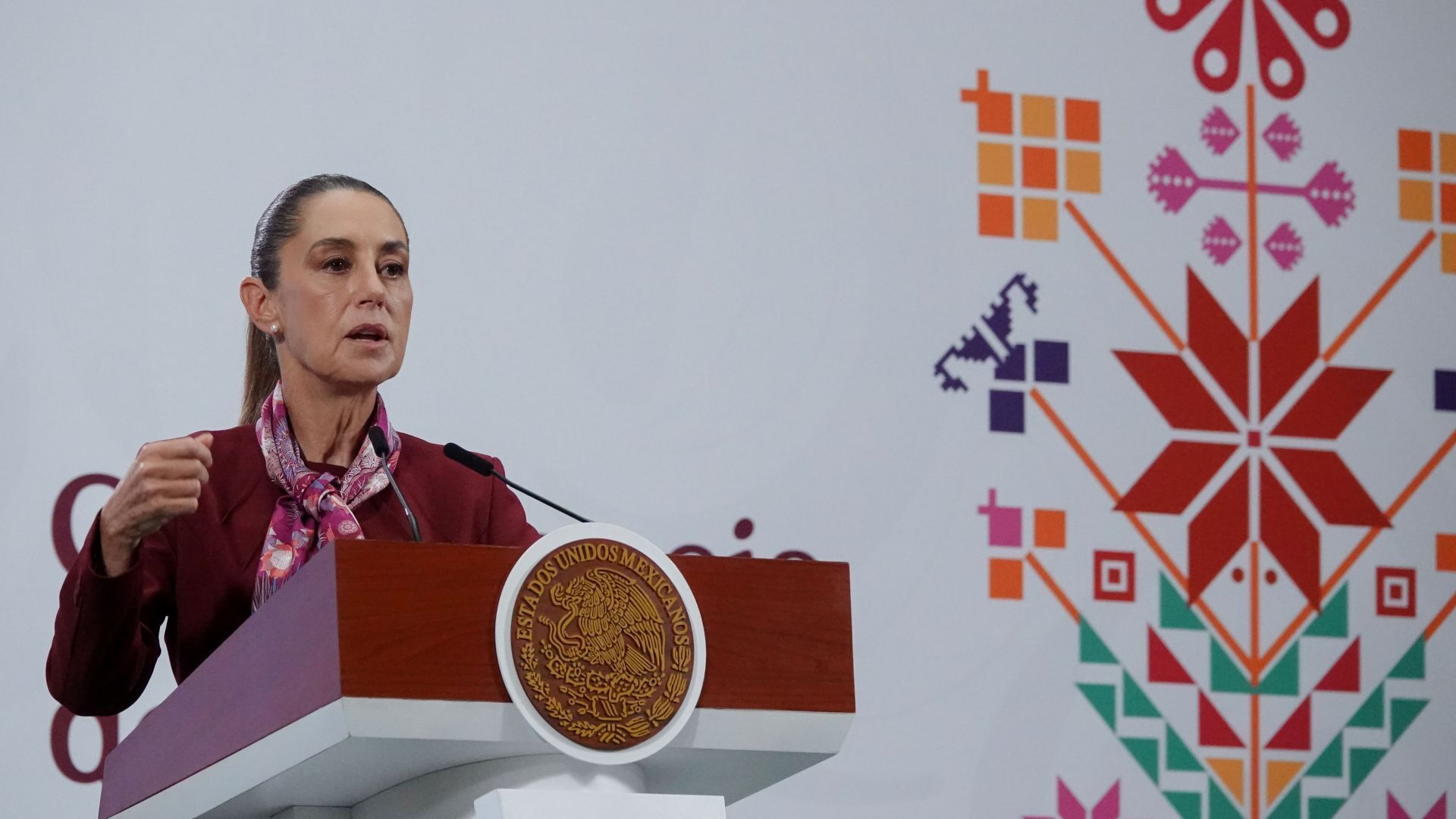 Sheinbaum: "Fonden era burocrático, tardado y corrupto", exhibirá corrupción
