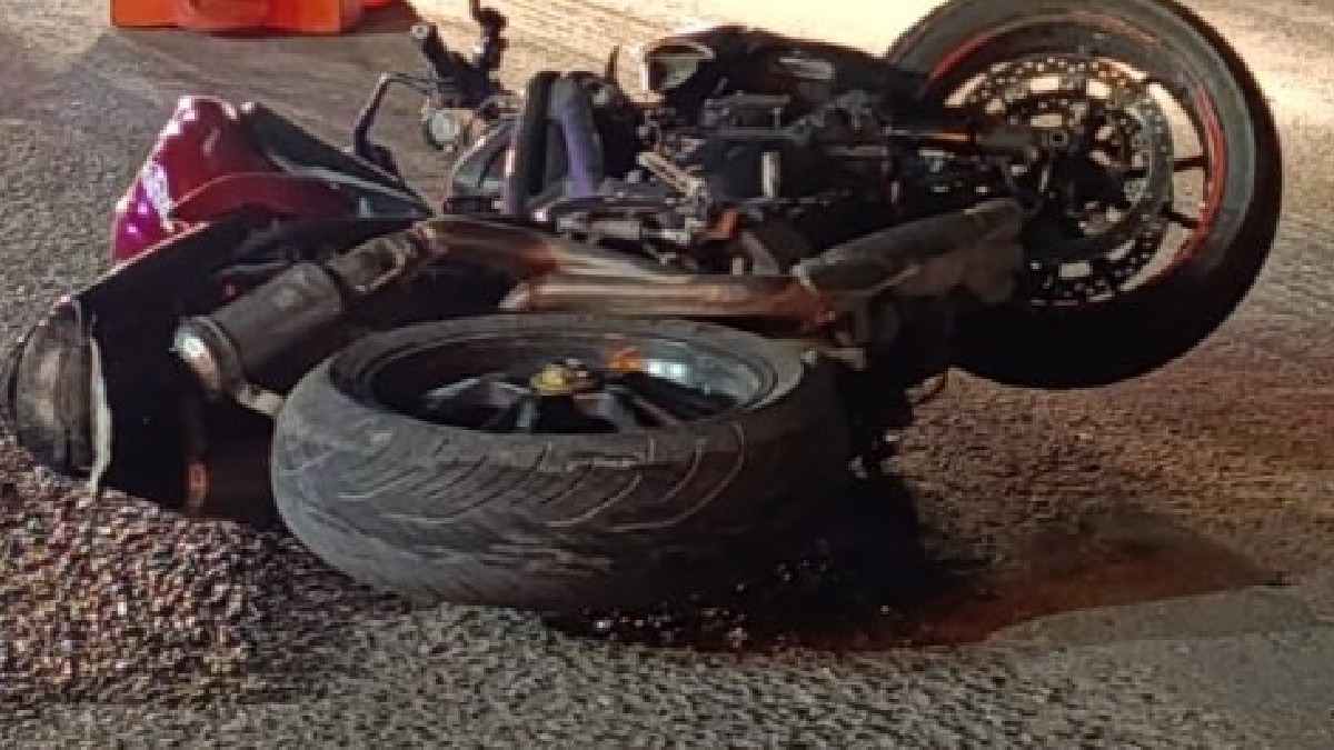 Los tripulantes de la motocicleta circulaban a exceso de velocidad y en aparente estado de ebriedad. - Especial