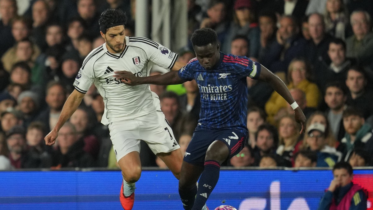 El Fulham de Raúl Jiménez cae por la mínima ante el Arsenal (AP)