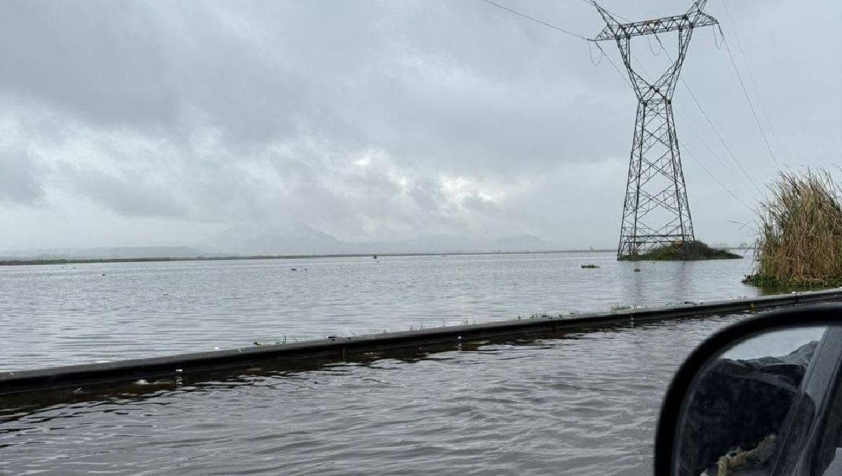 La autopista Lerma-Tenango presentó inundaciones durante la temporada de lluvias. Foto: (Especial)