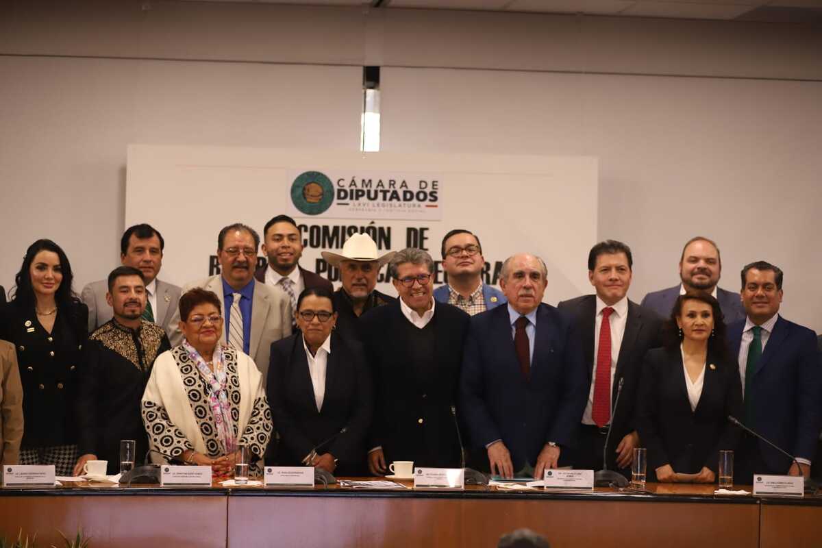 El documento se va a realizar de todas las escuchas, de todas las audiencias, de los debates, y también de los posicionamientos. | Javier Ríos