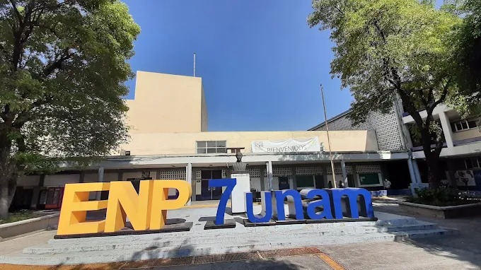 Esta mañana se presentó una amenaza de bomba en las instalaciones de la Prepa 7 de la UNAM; las clases fueron suspendidas. (Especial)