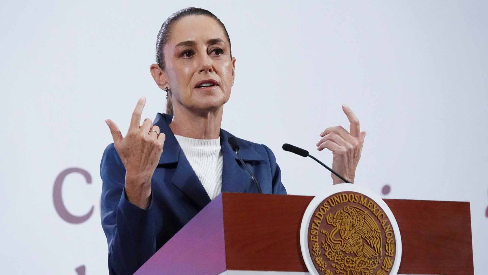 Anuncia Sheinbaum sistema de alerta en celular para prevenir desastres meteorológicos