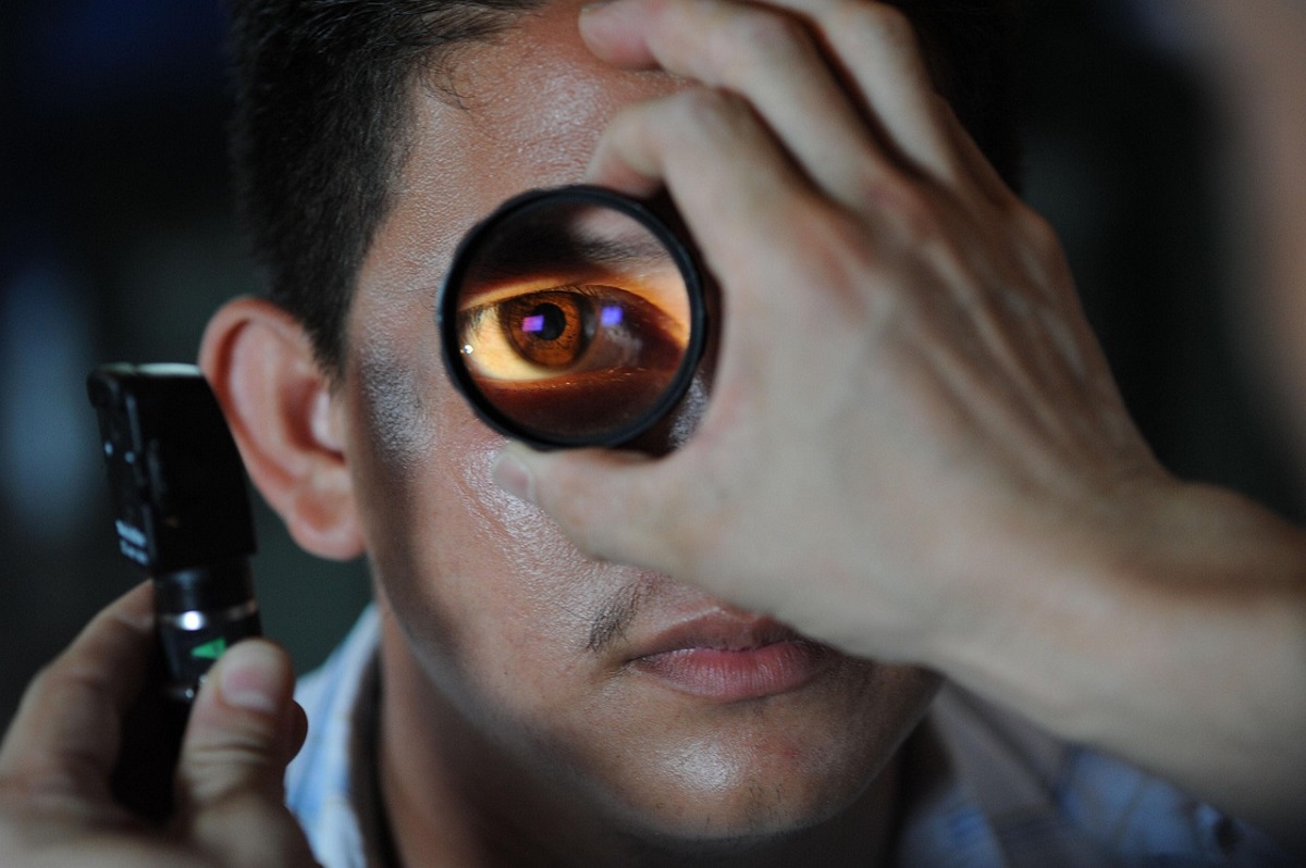 Se estima que en el país hay menos de cinco mil oftalmólogos y poco más de siete mil optometristas. (Pixabay)