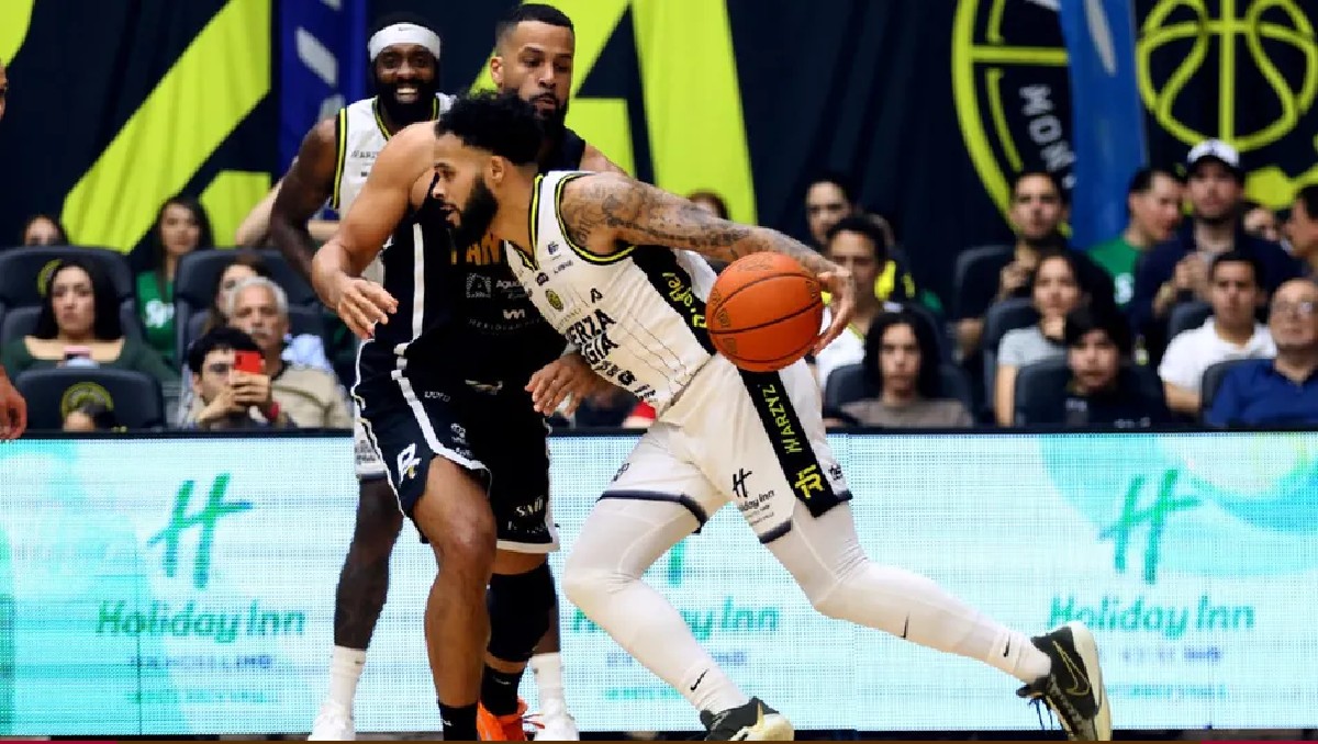 Fuerza Regia incrementa su ventaja en la Final de Zona de la LNBP ante Panteras (Roberto Alanís)