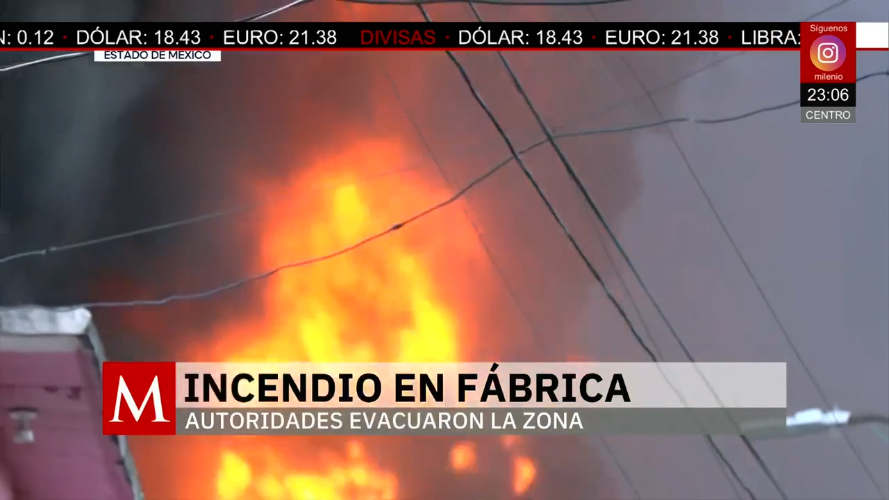 Incendio en fábrica de colchones en Ecatepec deja intensa movilización de emergencia