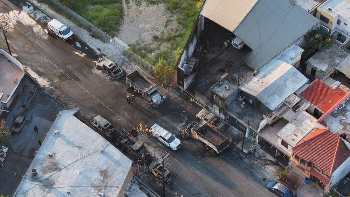 El incendio se registró en la colonia Jardines de Santa Catarina | Omar Benavides