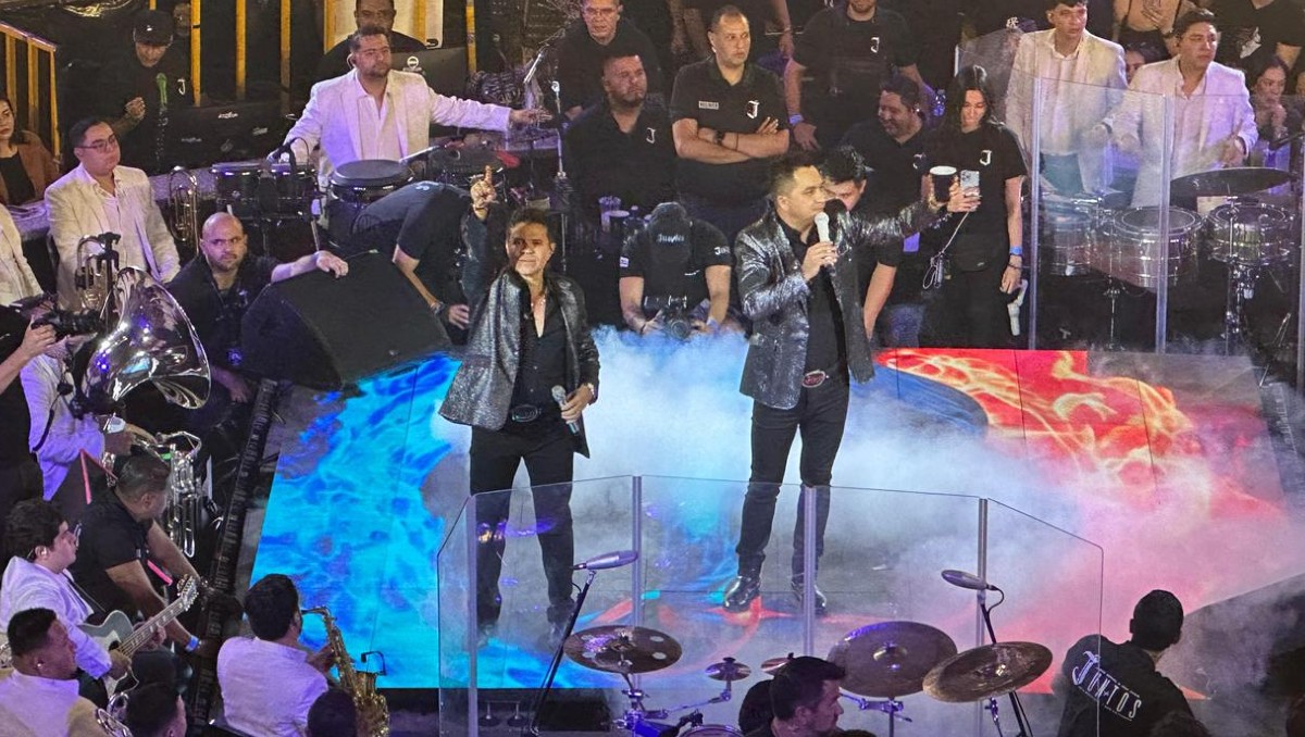 Jorge Medina y Josi Cuen viven primera noche exitosa en el Palenque (Cortesía Jorge Vázquez)